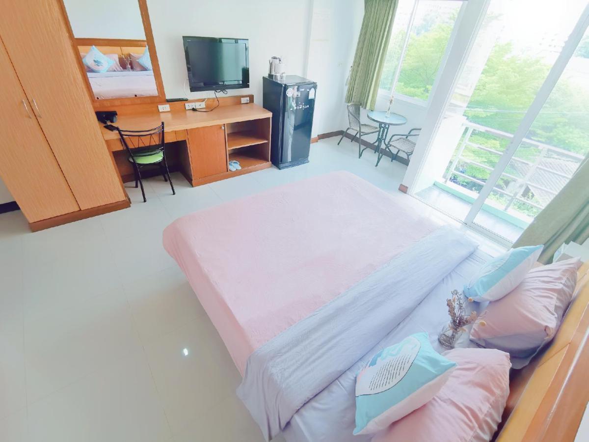 Hotel Lanting à Patong Extérieur photo