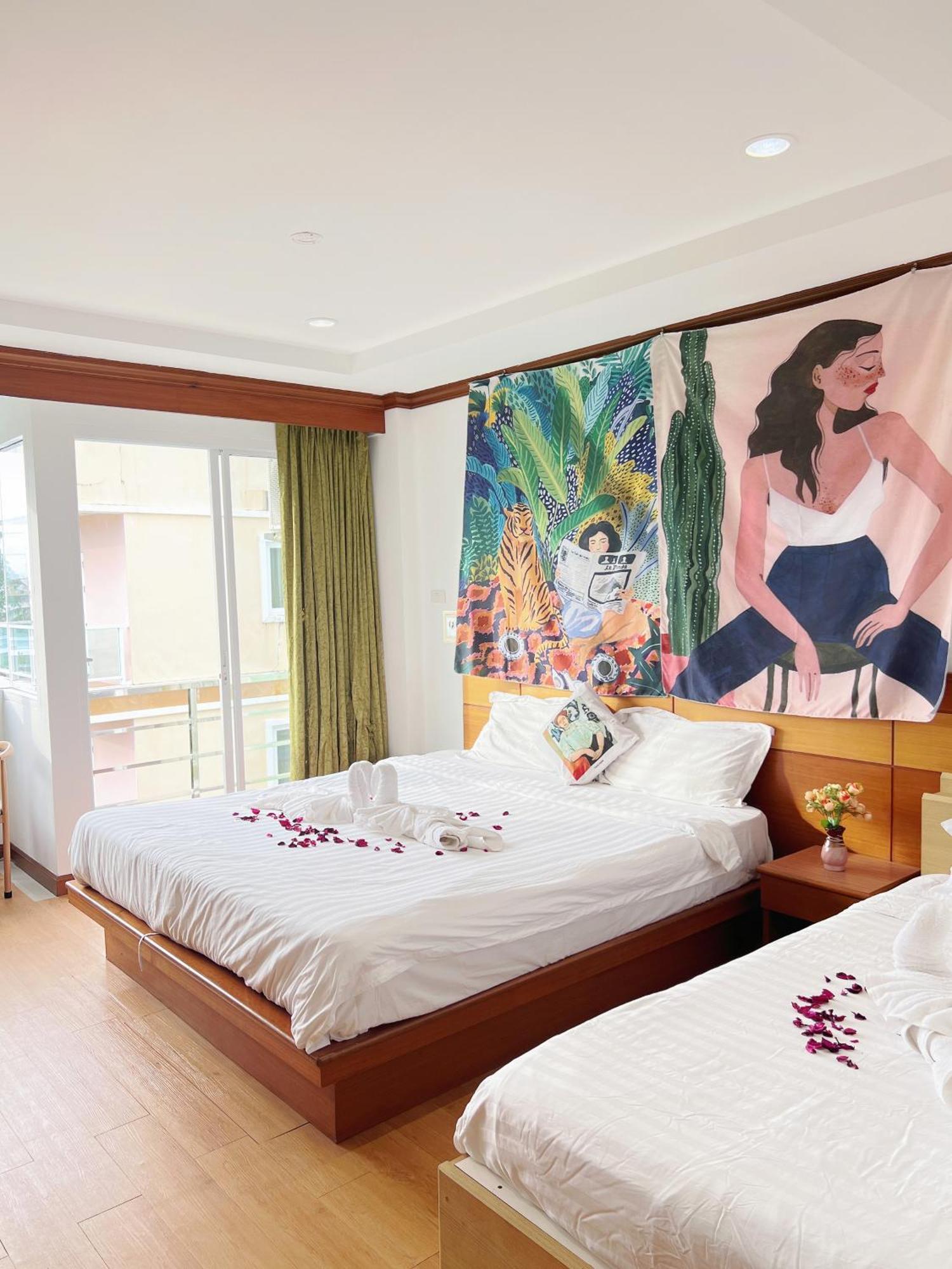 Hotel Lanting à Patong Extérieur photo